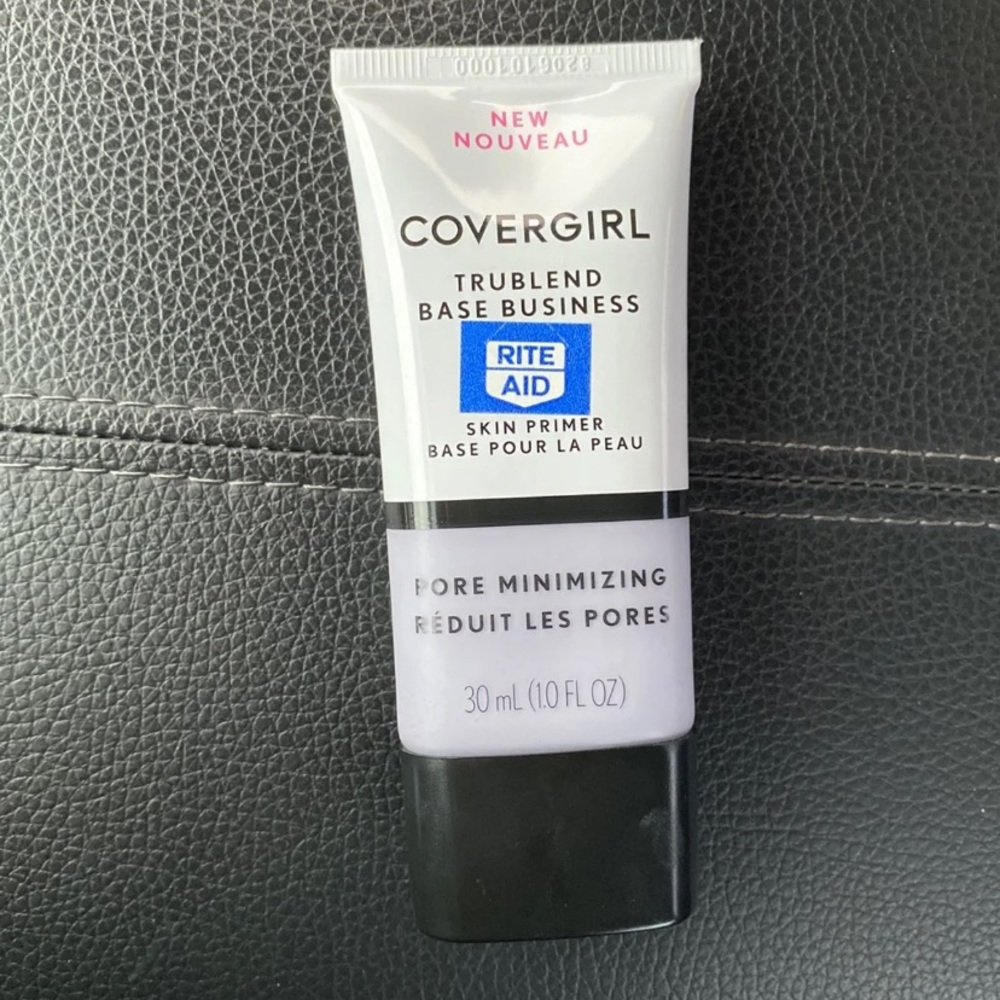 Covergirl trueblend pore minimizing primer